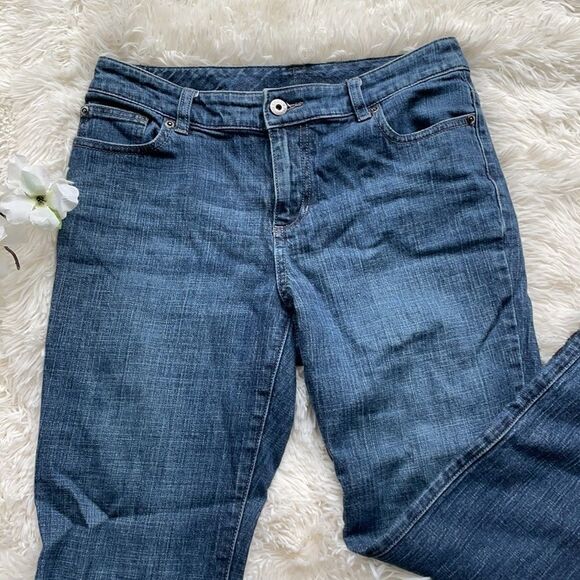 Chico’s Ultimate Fit Bootleg Jeans Bootcut 0Reg - Picture 2 of 7